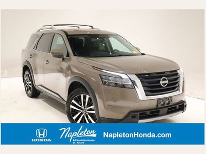 Used 2024 Nissan Pathfinder Platinum