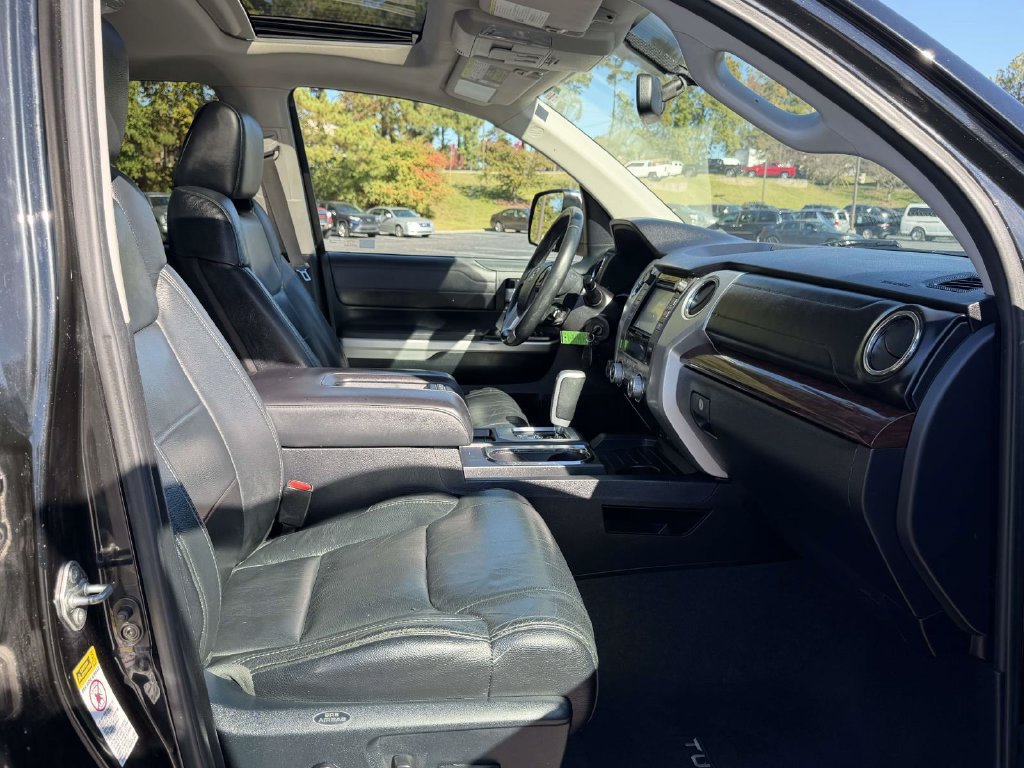 Used 2017 Toyota Tundra Limited AWD/4WD image 11