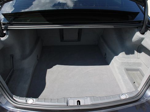 Used 2015 BMW 750Li xDrive image 34