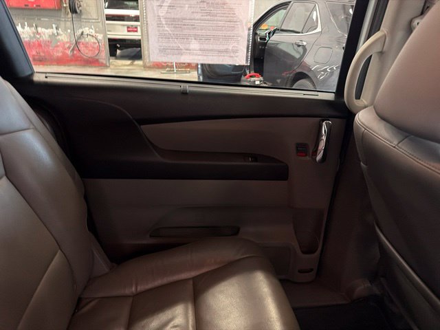 Used 2015 Honda Odyssey EX-L image 14
