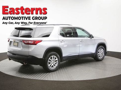Used 2020 Chevrolet Traverse LT FWD image 43