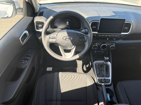 New 2026 Hyundai Venue SEL image 20