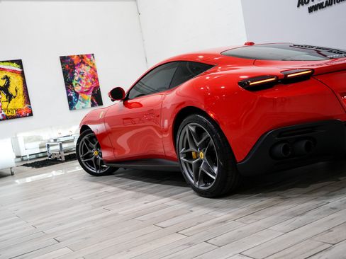 Used 2023 Ferrari Roma image 74