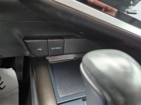 Used 2023 Toyota Camry SE image 20