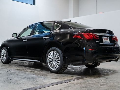 Used 2015 INFINITI Q70 L 3.7 image 4