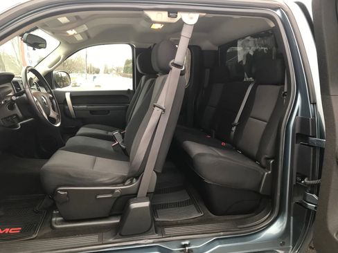 Used 2010 GMC Sierra 2500 SLE image 26