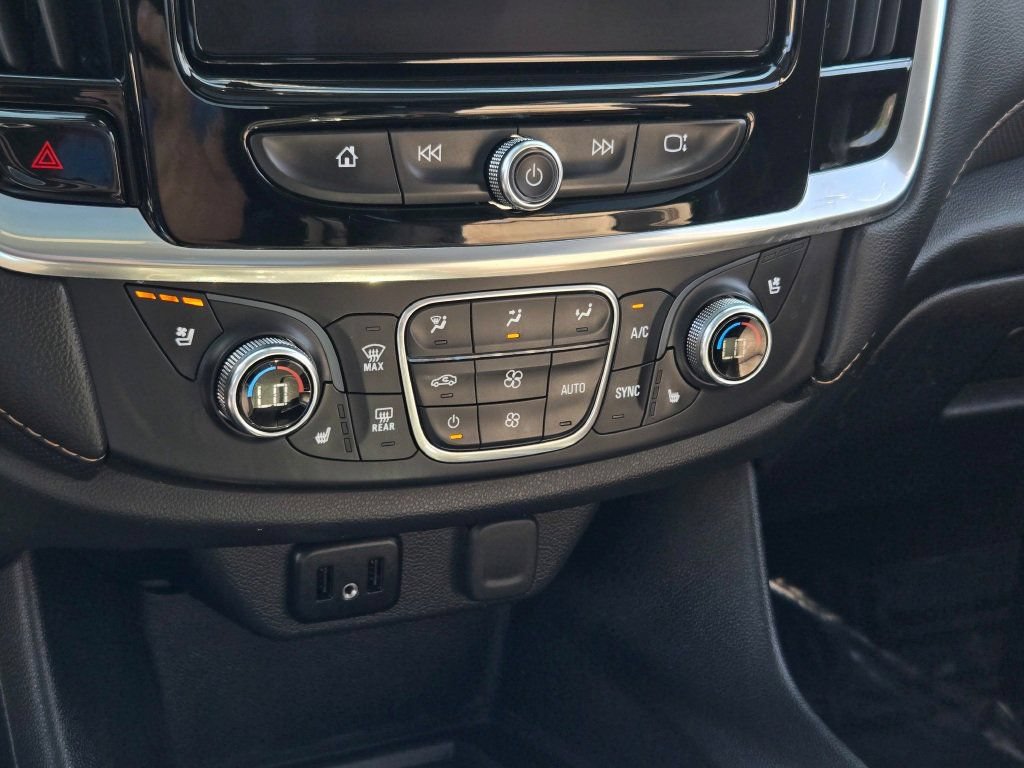 Used 2019 Chevrolet Traverse Premier w/ LPO, Floor Liner Package AWD/4WD image 29