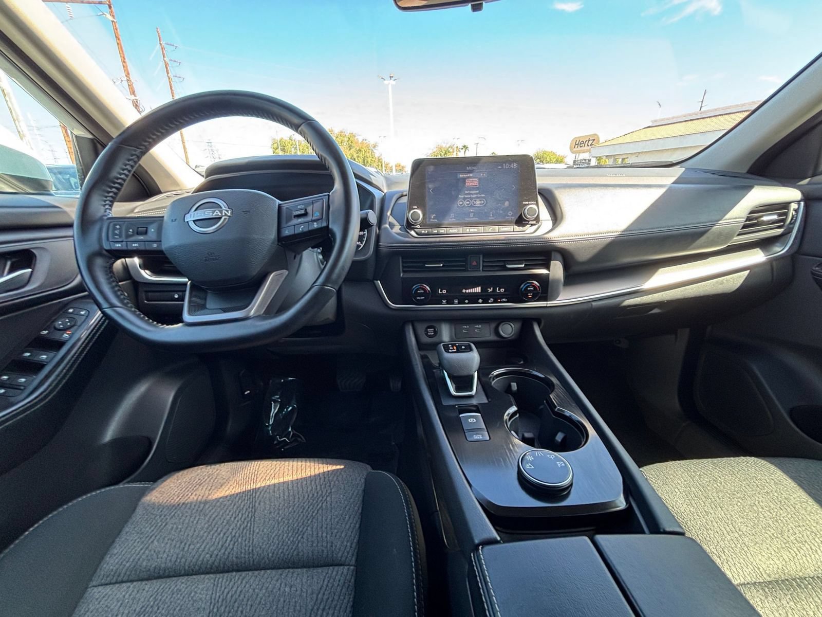 Used 2025 Nissan Rogue SV AWD/4WD image 34