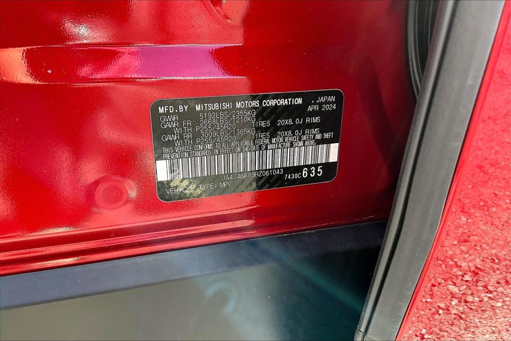 Used 2024 Mitsubishi Outlander SEL AWD/4WD image 30