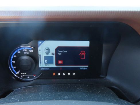 Used 2024 Ford Bronco Outer Banks AWD/4WD image 26