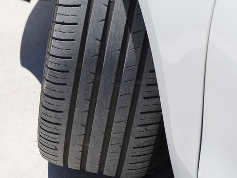 Used 2018 Mercedes-Benz CLA 250 image 5