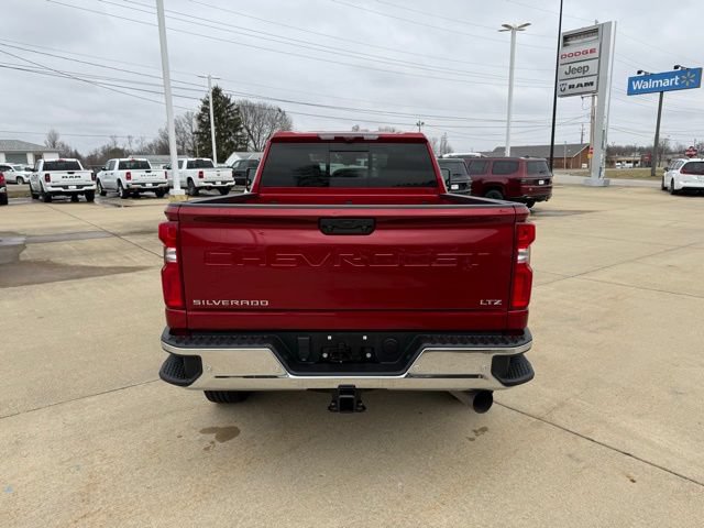 Used 2024 Chevrolet Silverado 2500 LTZ w/ LTZ Convenience Package AWD/4WD image 6