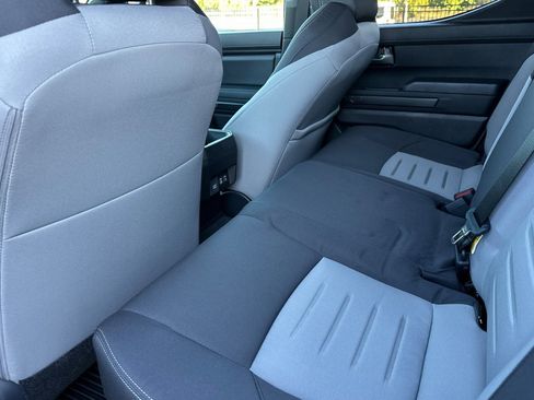 New 2025 Toyota Tacoma TRD Off-Road image 12