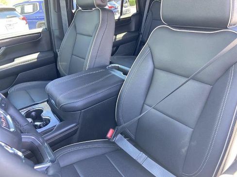 Used 2025 GMC Yukon Elevation AWD/4WD image 15