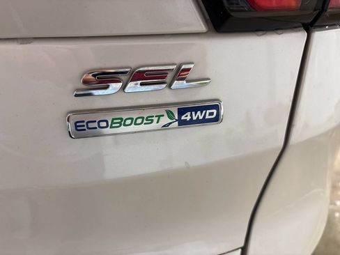 Used 2018 Ford Escape SEL AWD/4WD image 30