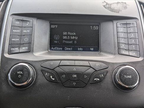 Used 2017 Ford Edge SE FWD image 13