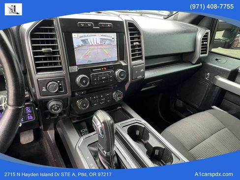 Used 2017 Ford F150 XLT w/ Equipment Group 302A Luxury AWD/4WD image 19