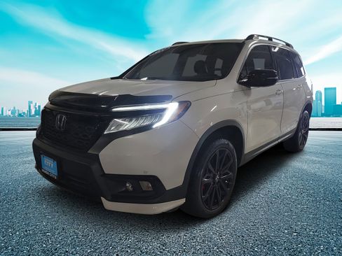 Used 2021 Honda Passport Elite image 2