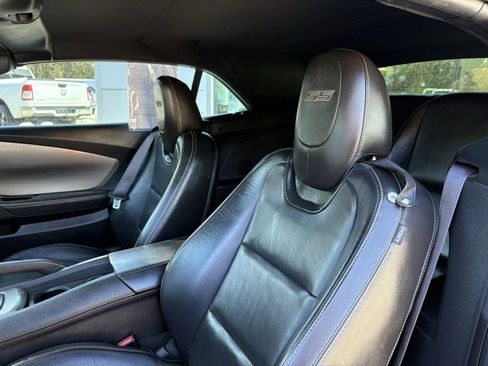 Used 2015 Chevrolet Camaro SS image 15