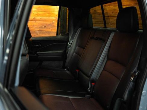 Used 2023 Honda Ridgeline Black Edition image 10