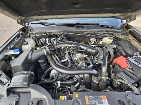 Used 2025 Ford Ranger Raptor image 10