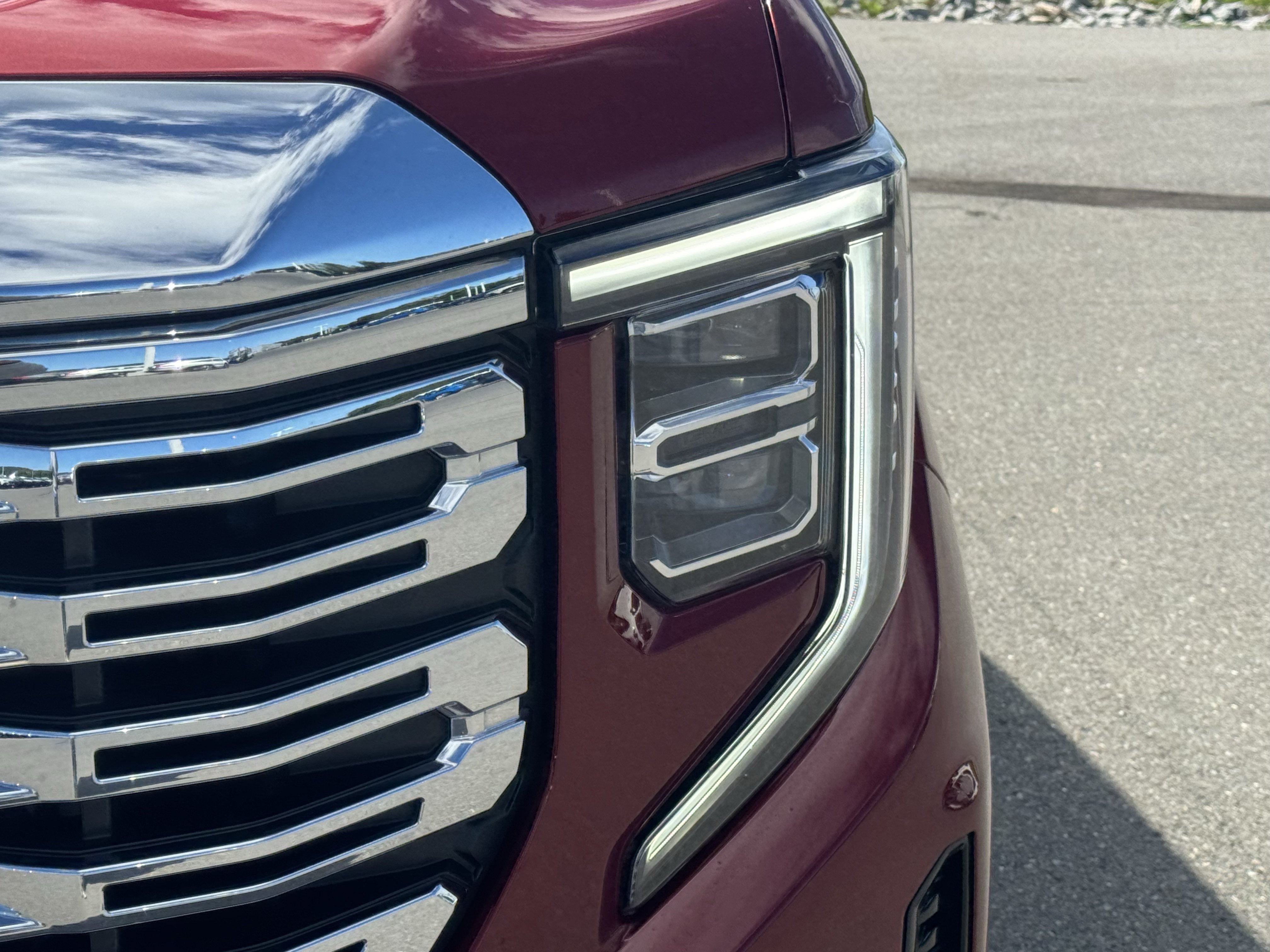 Used 2022 GMC Sierra 1500 Denali AWD/4WD image 10