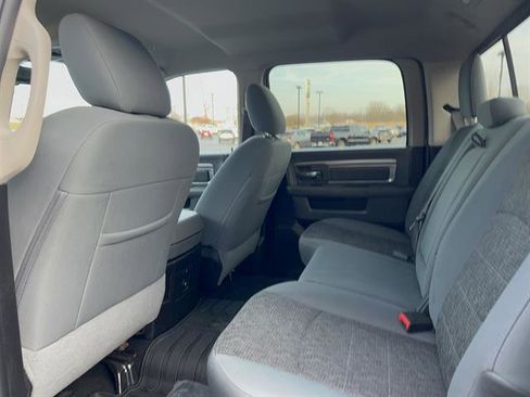 Used 2018 RAM 2500 Big Horn w/ Harvest Edition image 16