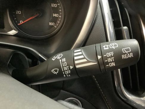 Used 2020 Chevrolet Equinox Premier w/ Premier Redline Edition AWD/4WD image 31