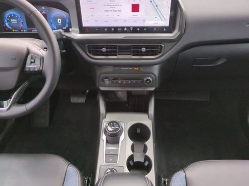 Used 2025 Ford Bronco Sport Outer Banks w/ Outer Banks Tech Package+ image 18