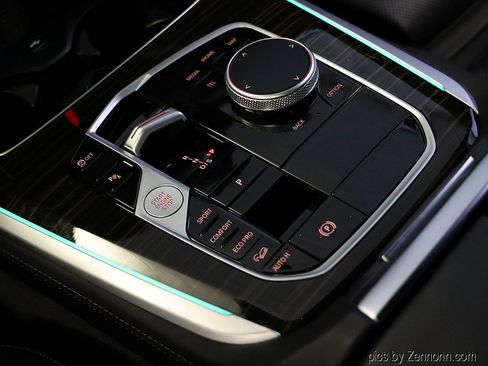 Certified 2025 BMW X5 xDrive40i w/ Premium Package image 24