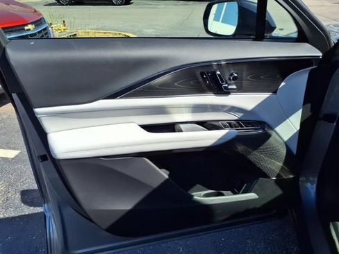 New 2025 Cadillac Lyriq Sport image 25