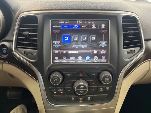 Used 2014 Jeep Grand Cherokee Limited RWD image 16