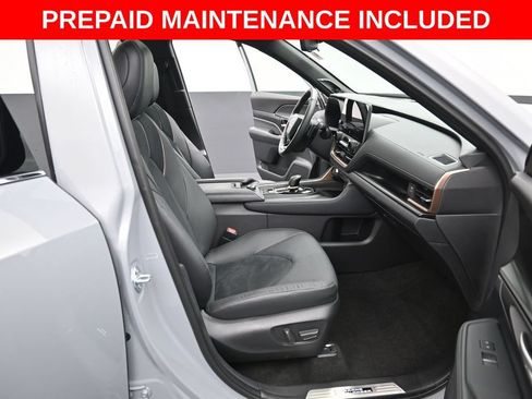 Certified 2026 Toyota Grand Highlander AWD Hybrid image 37