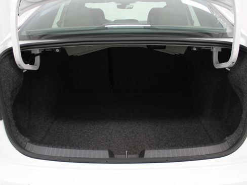 Used 2025 Volkswagen Jetta Sport FWD image 19