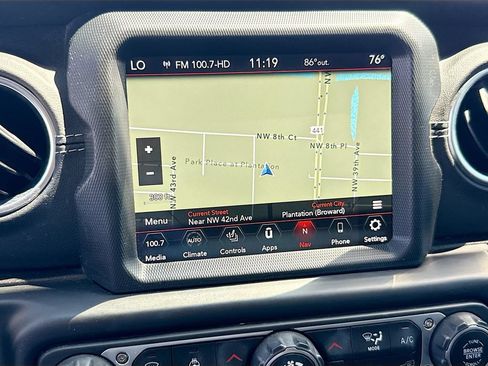 Used 2022 Jeep Wrangler Unlimited Sahara w/ Cold Weather Group AWD/4WD image 14