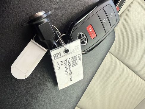 Certified 2026 Toyota Prius XLE image 35