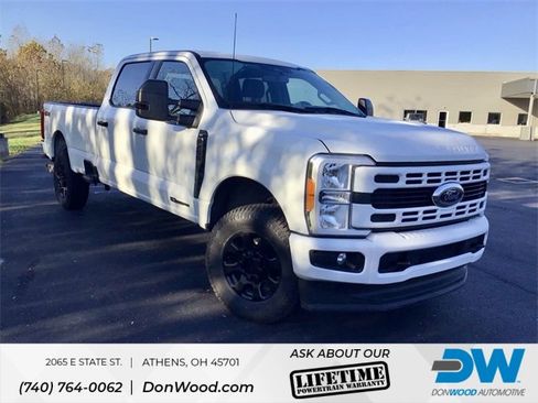 Used 2023 Ford F250 XLT image 1