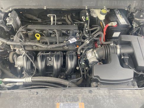 Used 2017 Ford Fusion SE image 29