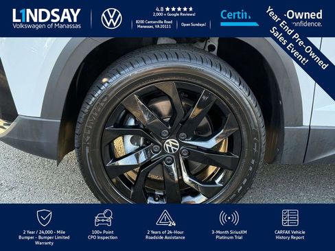 Certified 2022 Volkswagen Taos SE image 9