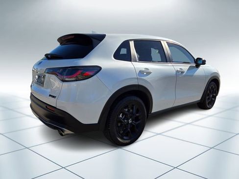 Certified 2023 Honda HR-V Sport image 5