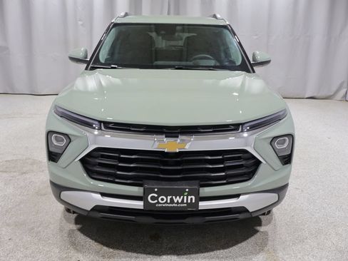 Used 2026 Chevrolet TrailBlazer LT w/ Driver Confidence Package AWD/4WD image 8
