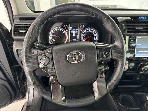 Used 2023 Toyota 4Runner TRD Off-Road Premium image 27