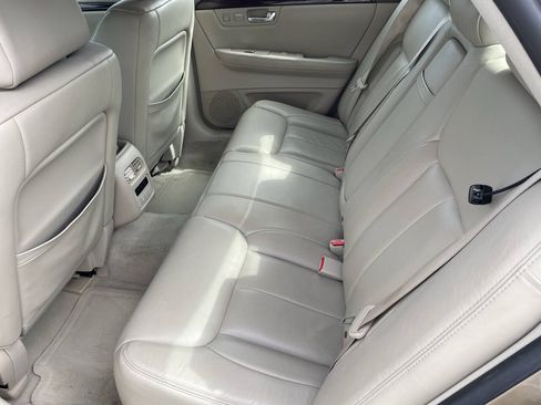 Used 2006 Cadillac DTS FWD image 4
