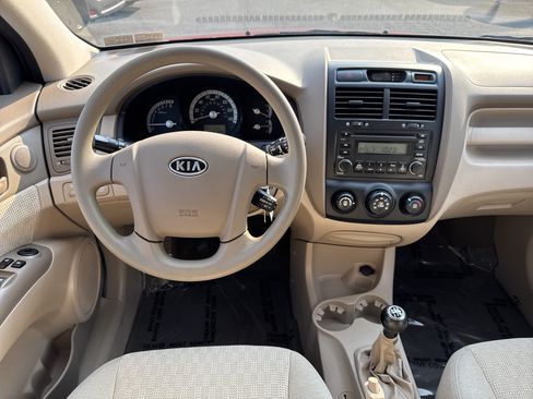 Used 2008 Kia Sportage LX AWD/4WD image 2