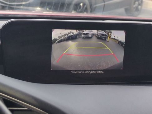 Used 2021 MAZDA MAZDA3 s image 19