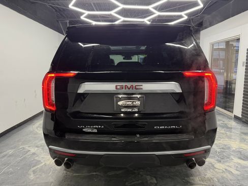 Used 2023 GMC Yukon Denali image 4