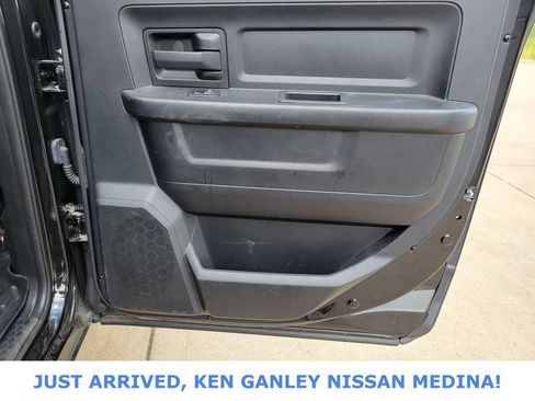 Used 2015 RAM 1500 Express AWD/4WD image 19