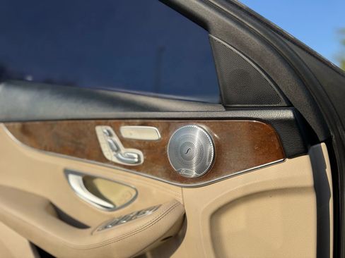Used 2015 Mercedes-Benz C 300 4MATIC Sedan image 20