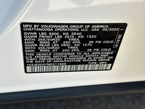 Used 2022 Volkswagen Atlas Cross Sport SE w/ Panoramic Sunroof Package FWD image 32