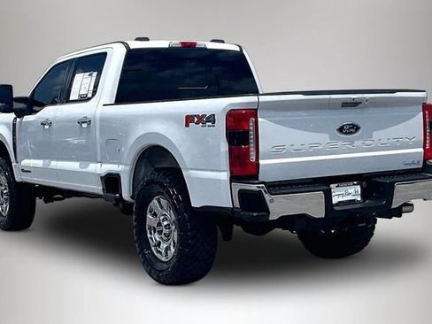 Used 2024 Ford F250 Lariat w/ Chrome Package AWD/4WD image 4